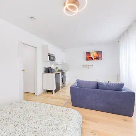 Apartment Elegant A Colombes, A Deux Pas De Paris Colombes (Hauts-de-Seine)